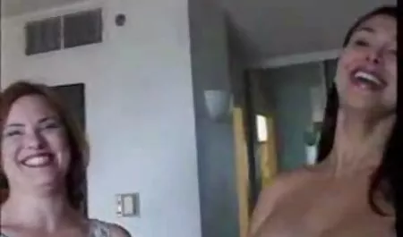 زن پرشور عاشق عشق است فیلم سکسی زدن پرده بکارت