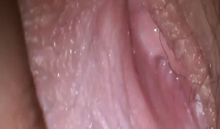 ماساژ ژاپنی کلیپ سکسی پاره کردن پرده و رابطه جنسی با او