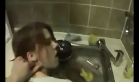 دو احمق فیلم سکسی پرده بکارت زدن